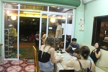 Aham Hostel (Adults Only) หลวงพระบาง ภายนอก รูปภาพ